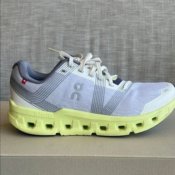 On Running Gray and Lime Sneakers - Picture 7 of 10